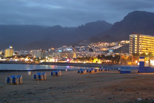 Playa de las Americas1